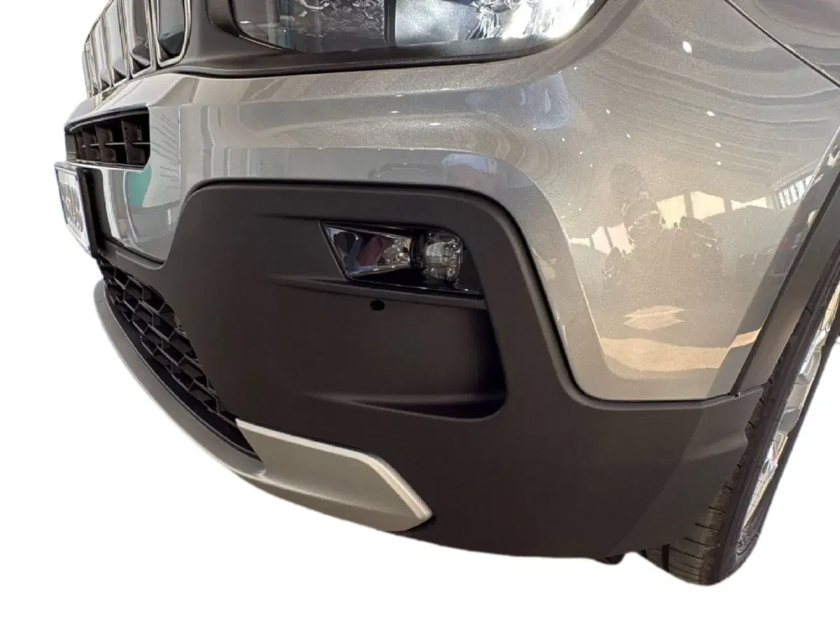 Jeep Avenger nuova a Agrigento (16)