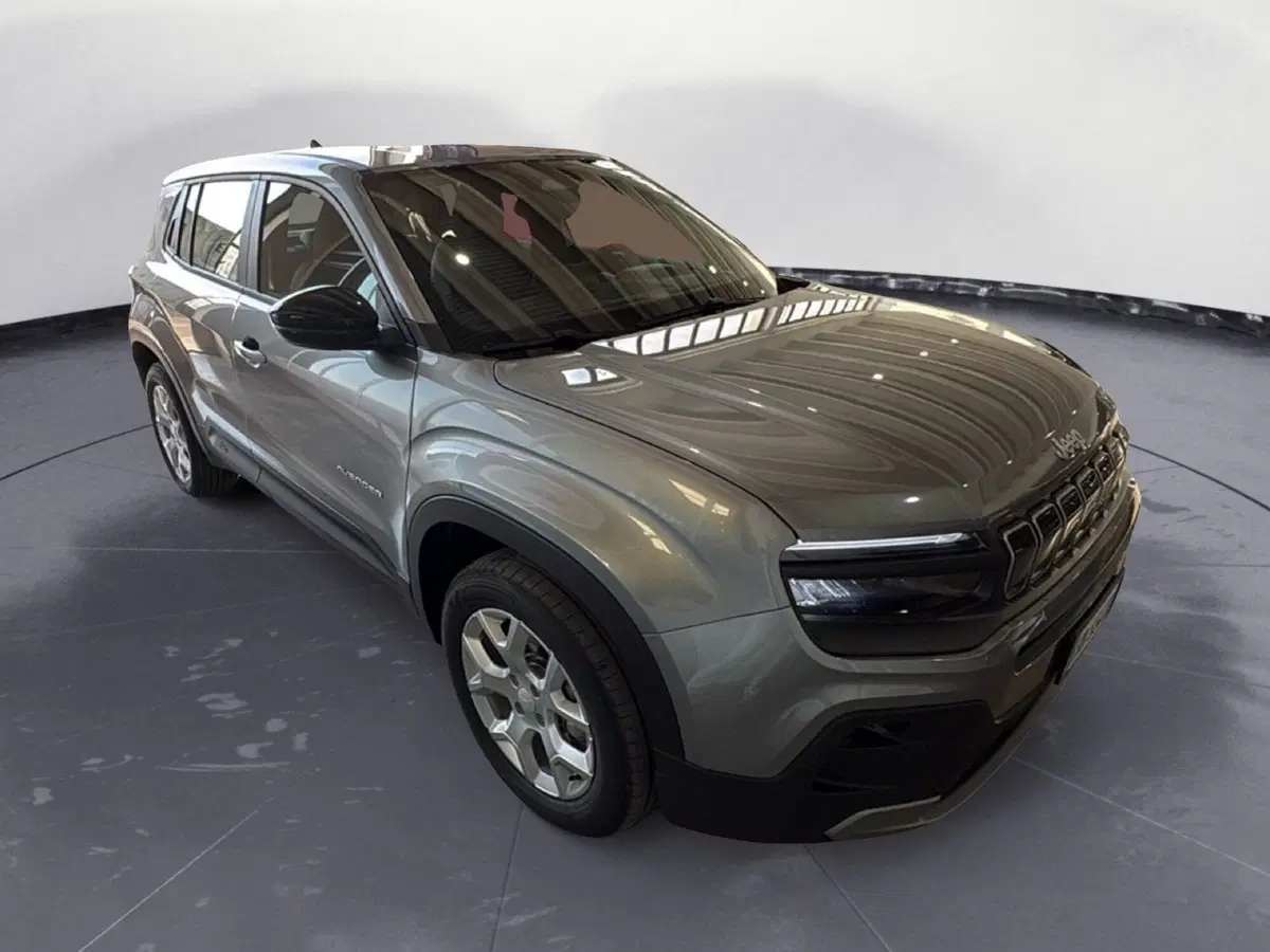 Jeep Avenger nuova a Agrigento (8)