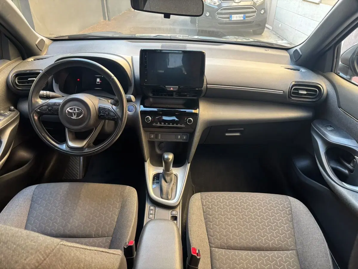Toyota Yaris Cross usata a Bologna (8)