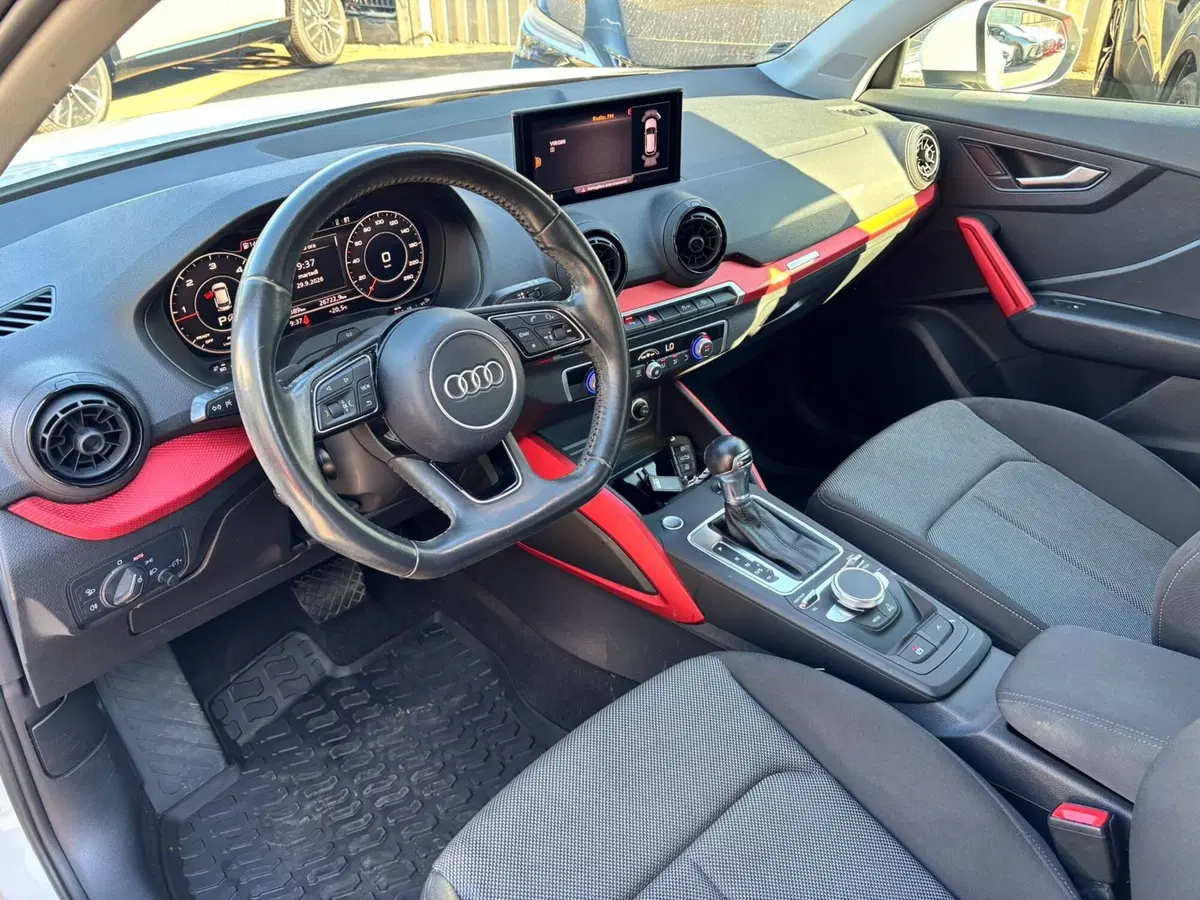 Audi Q2 usata a Modena (12)