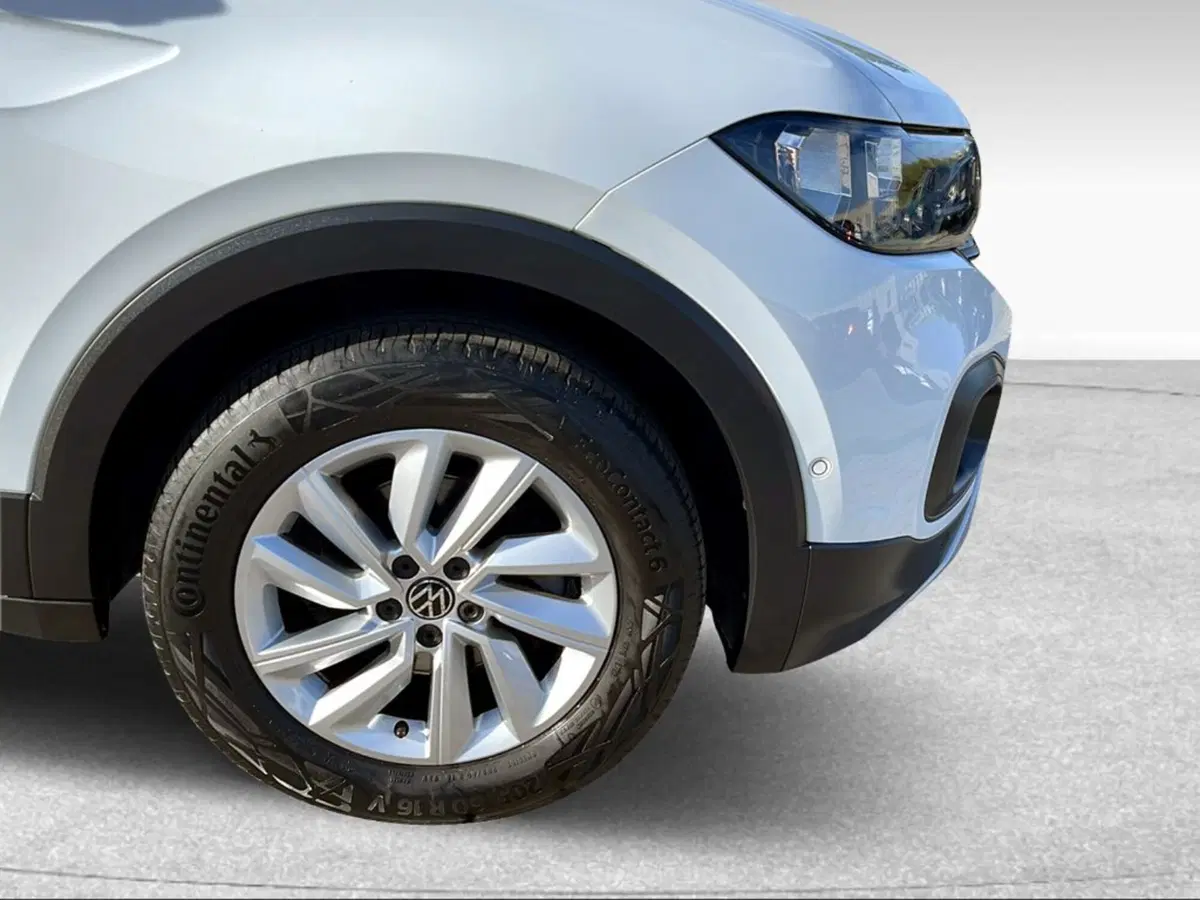 Volkswagen T-Cross usata a Livorno (12)