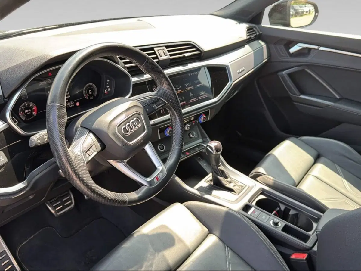 Audi Q3 Sportback usata a Firenze (14)
