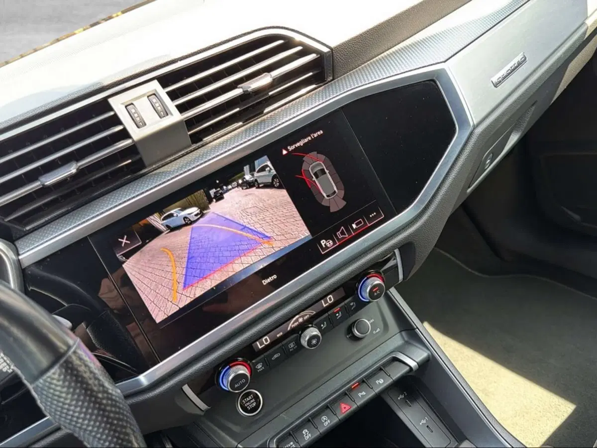 Audi Q3 Sportback usata a Firenze (15)