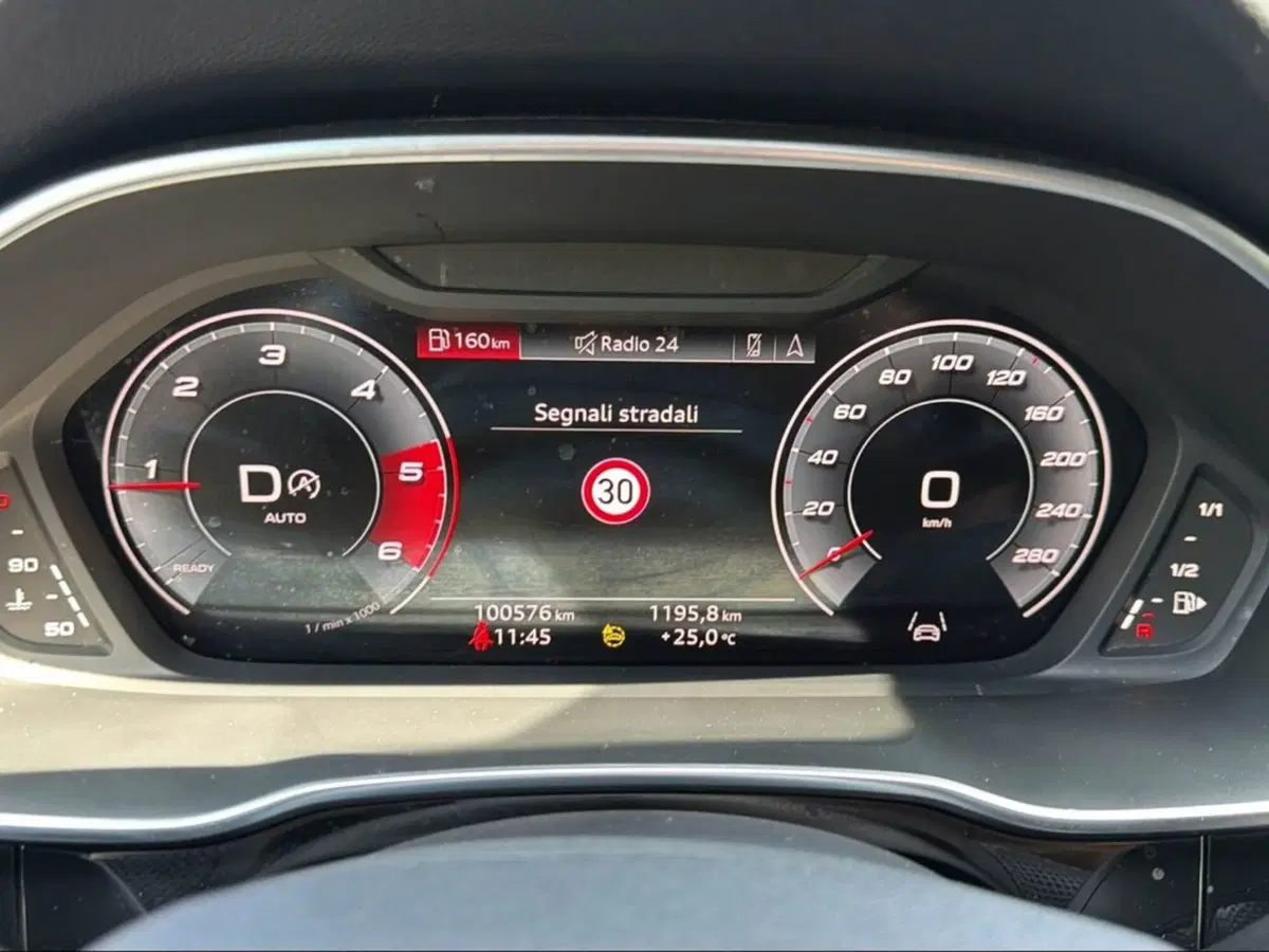 Audi Q3 Sportback usata a Firenze (8)