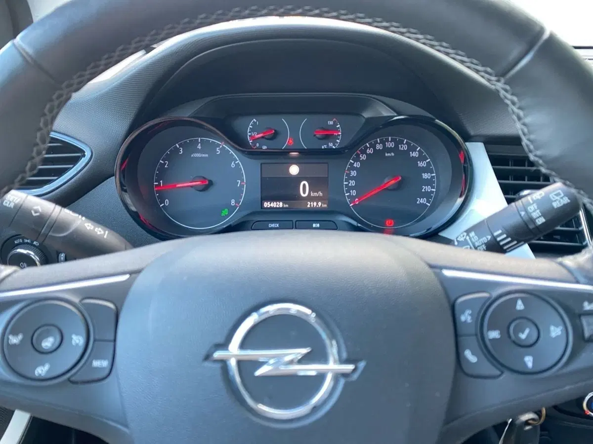 Opel Crossland X usata a Bologna (13)