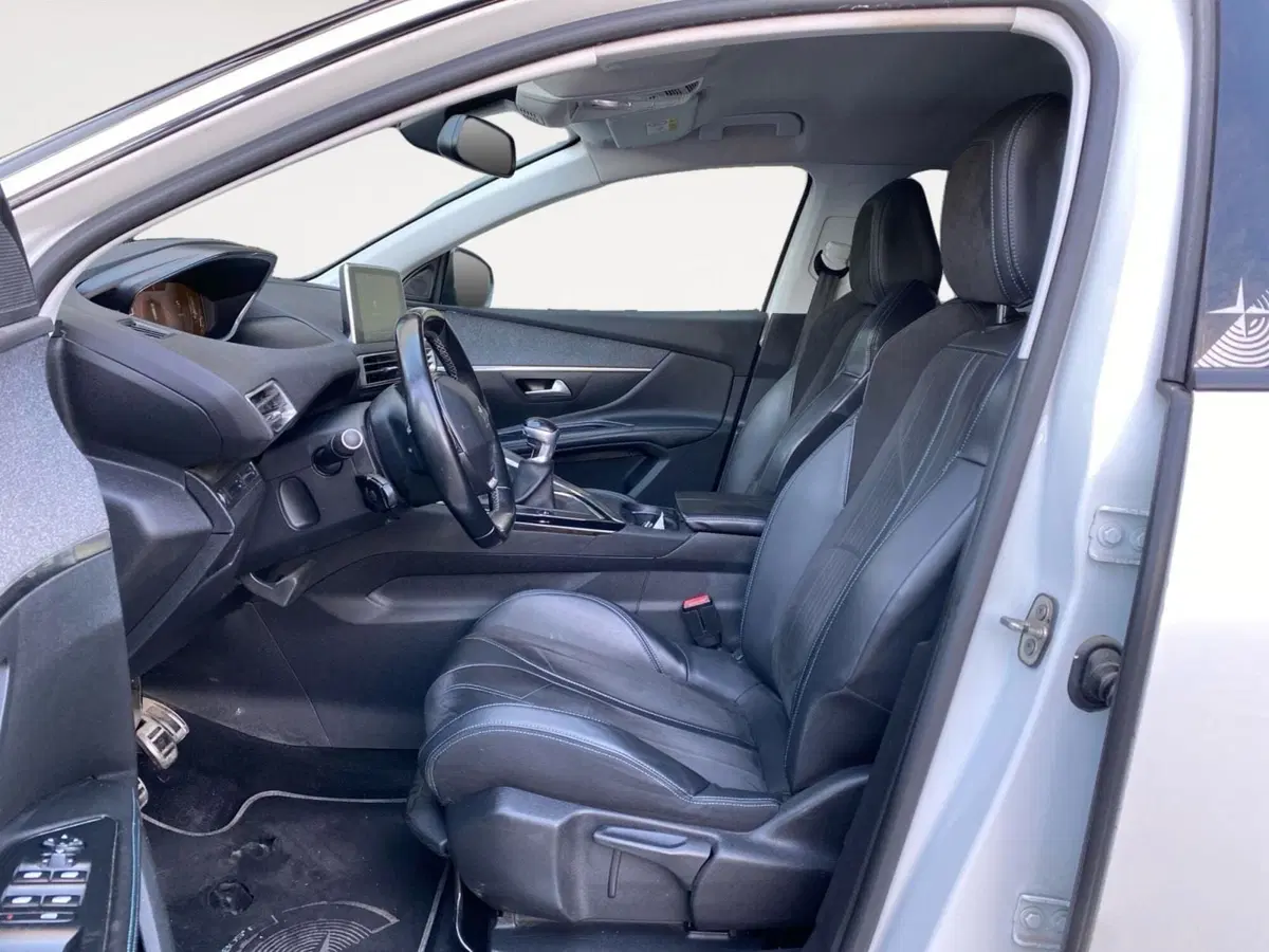 Peugeot 5008 usata a Bologna (9)