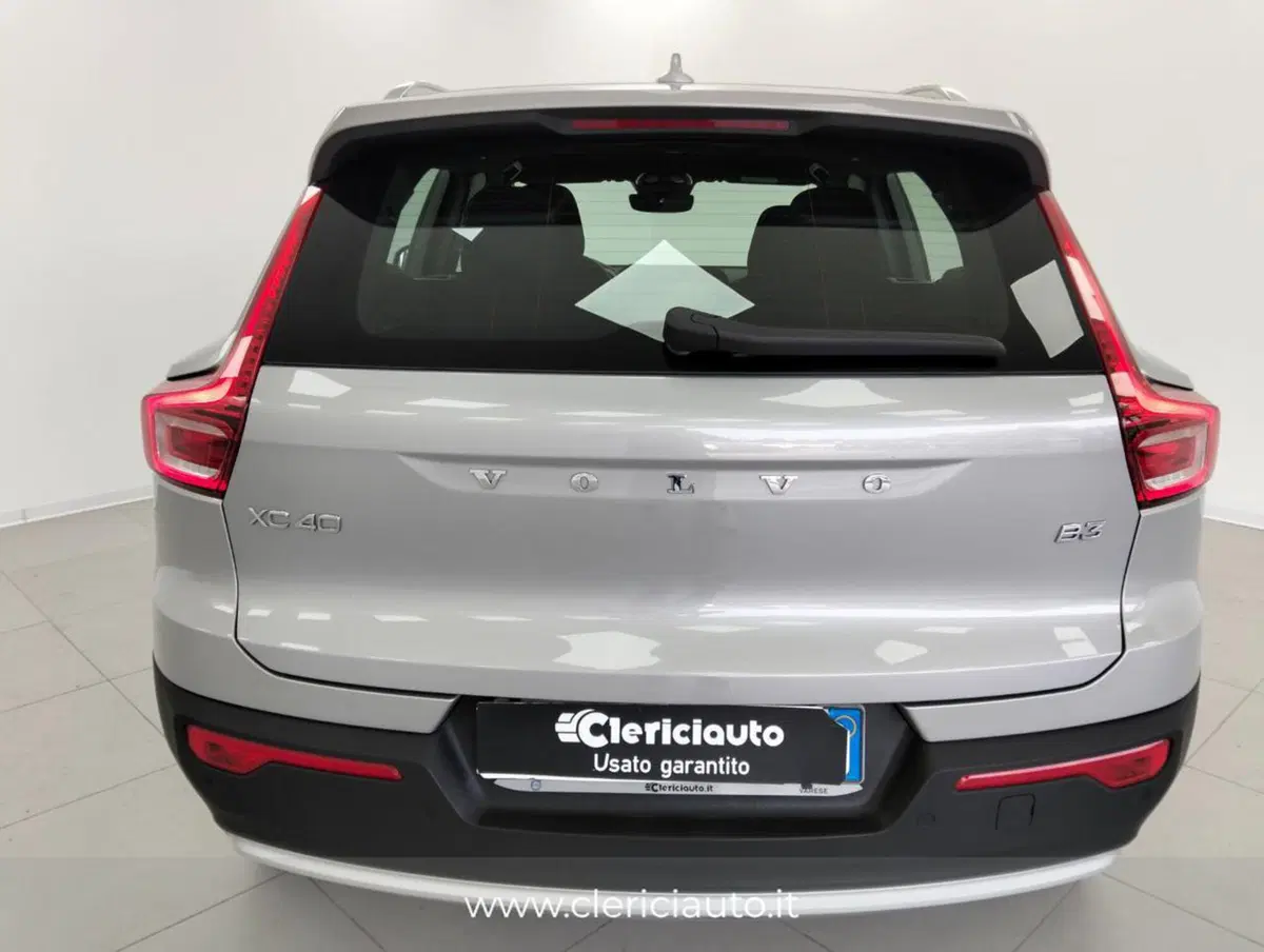 Volvo XC40 usata a Como (7)