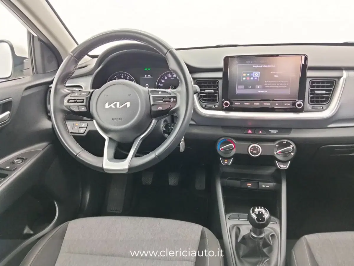 Kia Stonic usata a Como (10)