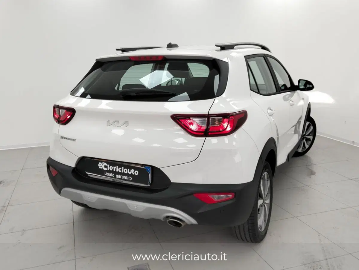 Kia Stonic usata a Como (2)