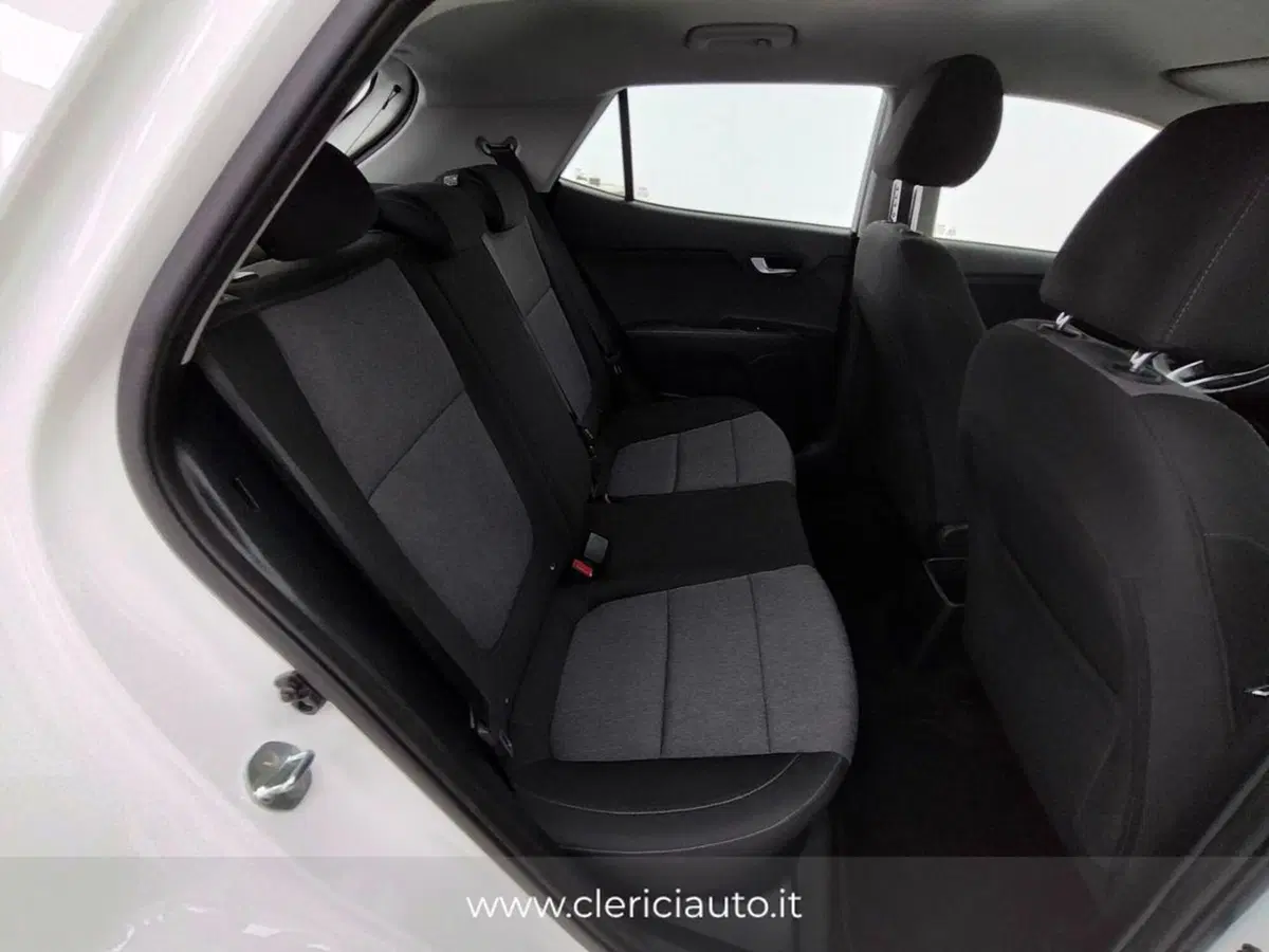 Kia Stonic usata a Como (5)