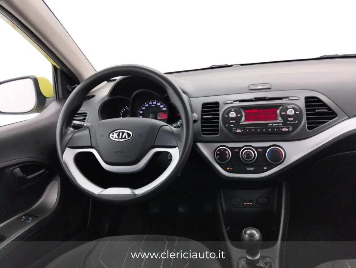 Kia Picanto usata a Como (10)
