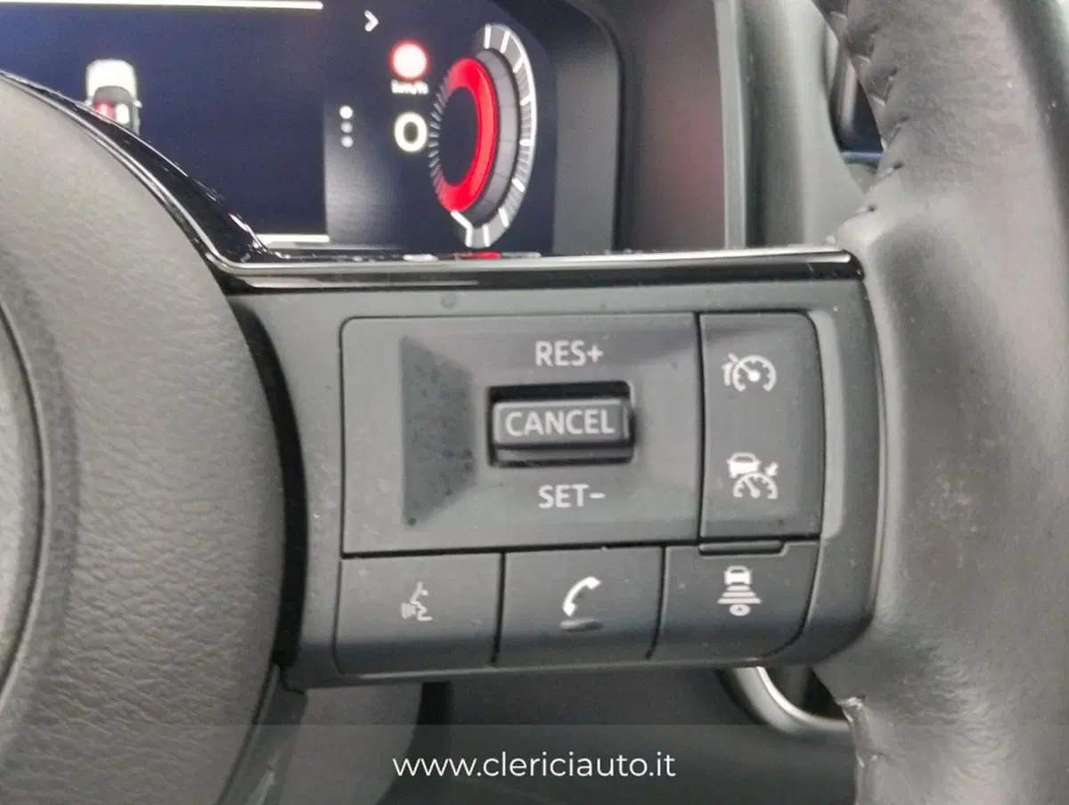 Nissan X-Trail usata a Como (11)