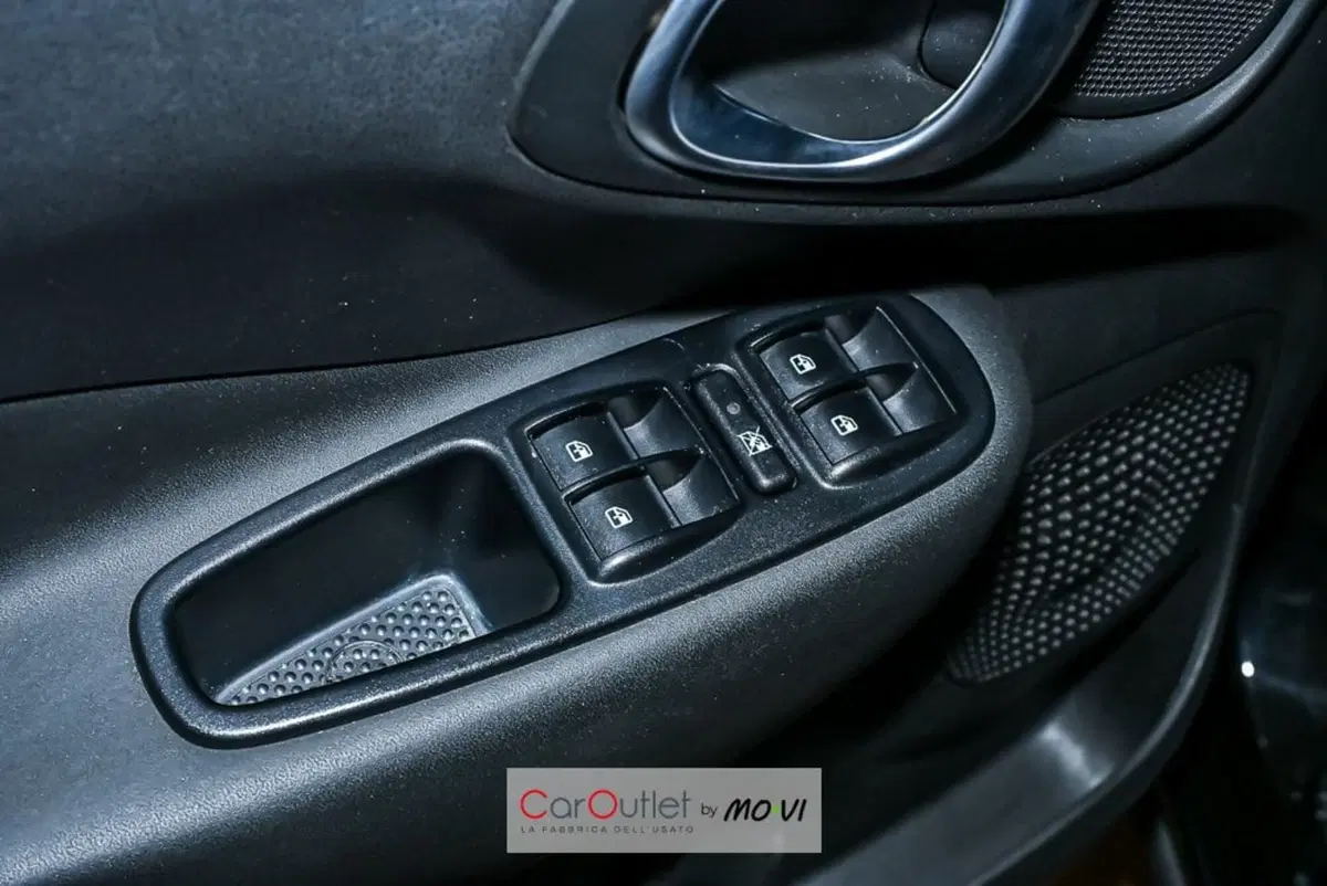 Fiat 500L usata a Torino (18)