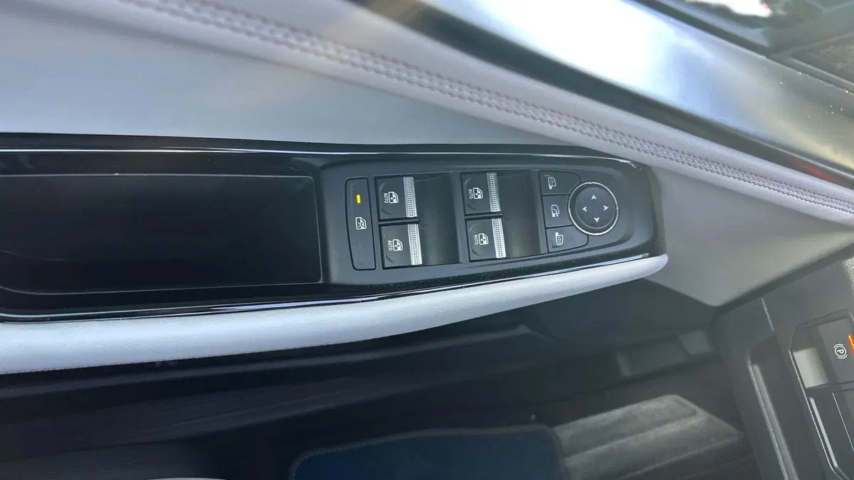 Renault Espace usata a Parma (11)