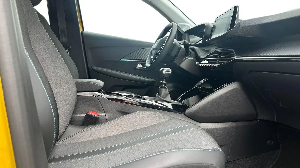 Peugeot 208 usata a Parma (17)