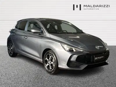Mg MG3 1.5 hybrid+ Luxury auto del 2025 usata a Bari