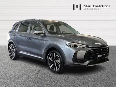 Mg ZS EV Luxury 72 kWh del 2025 usata a Bari