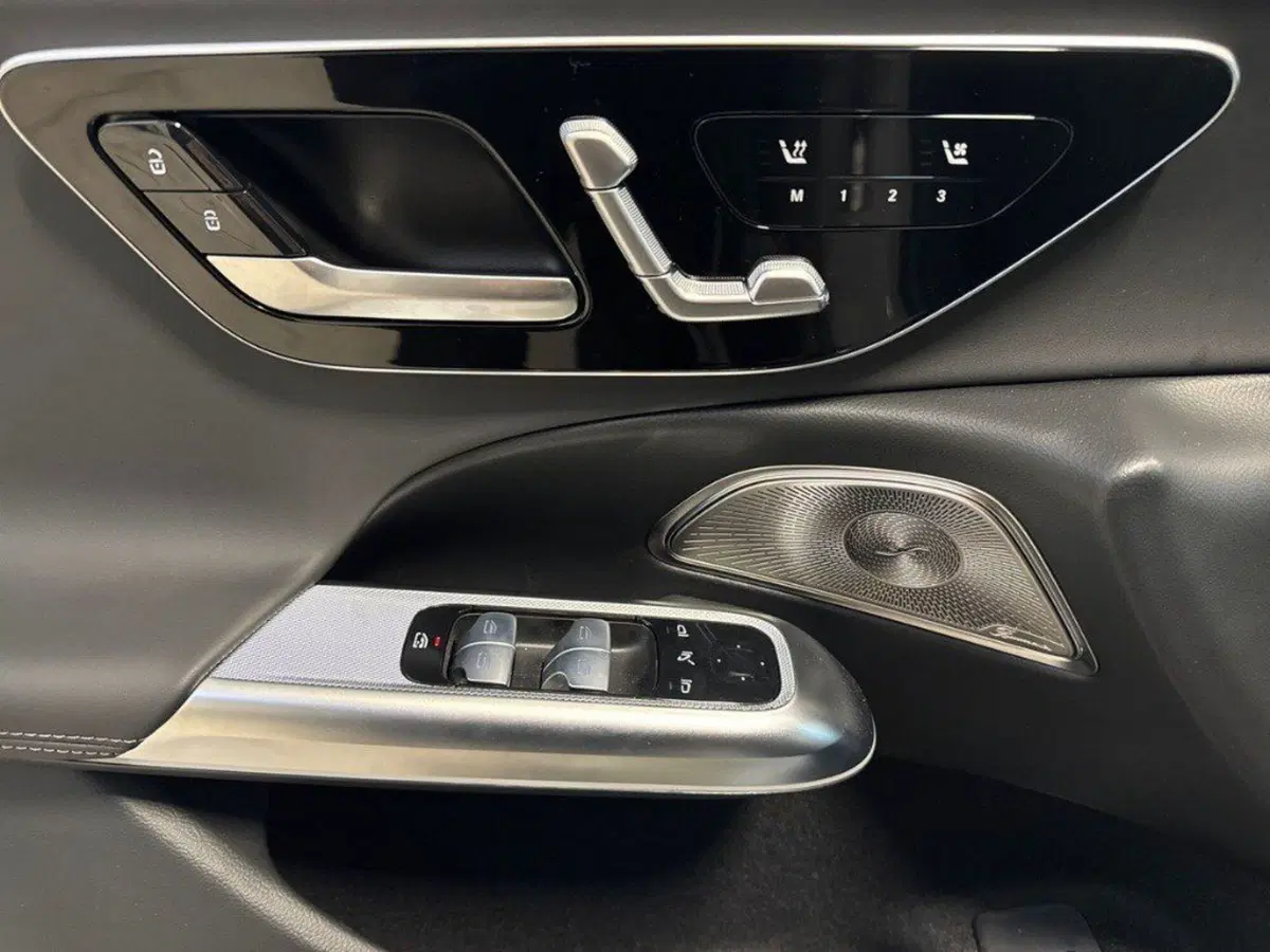 Mercedes-Benz Classe E Station Wagon nuova a Rimini (16)