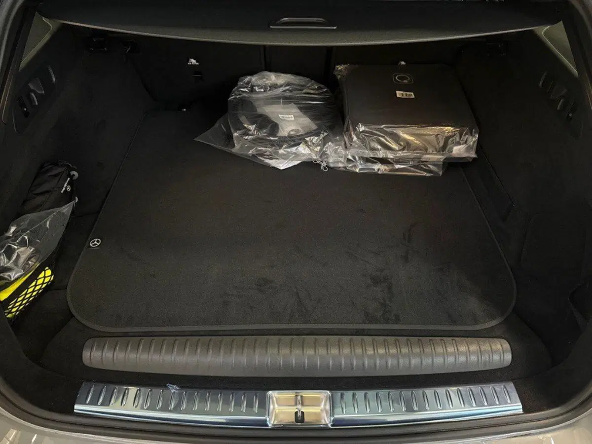Mercedes-Benz Classe E Station Wagon nuova a Rimini (6)