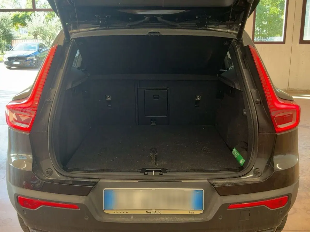 Volvo XC40 usata a Como (6)