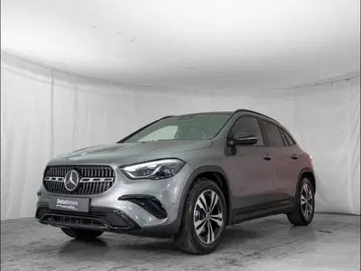 Mercedes-Benz GLA SUV 200 d Automatic Executive nuova a Montecosaro