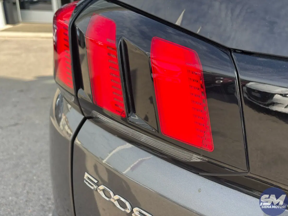 Peugeot 5008 usata a Firenze (10)