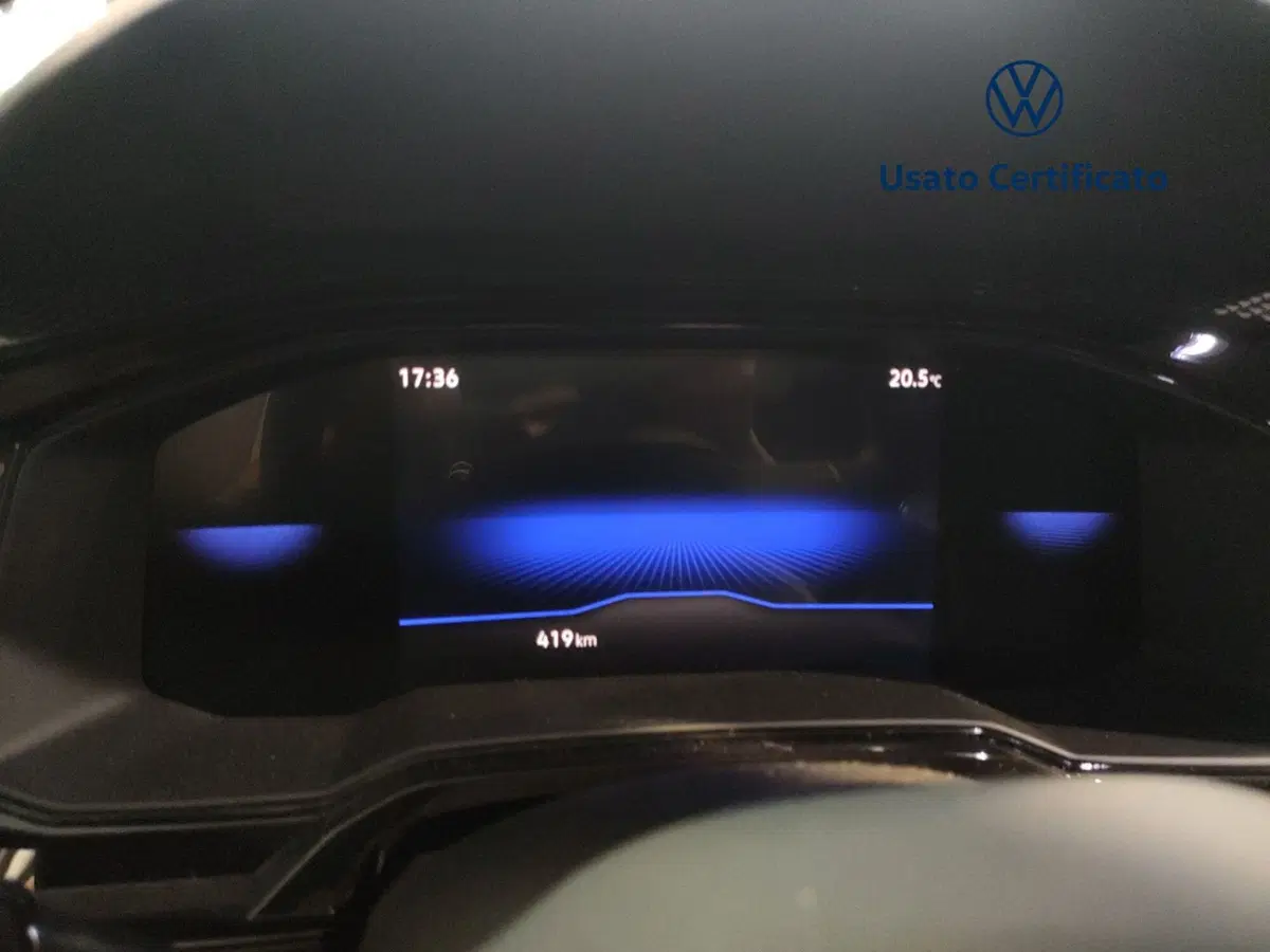 Volkswagen Taigo nuova a Benevento (10)