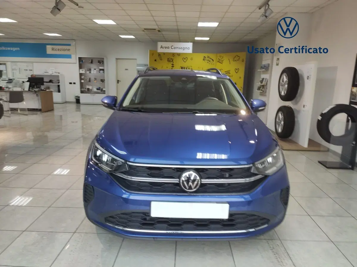 Volkswagen Taigo nuova a Benevento (2)