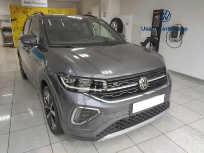 Volkswagen T-Cross 1.0 tsi R-Line 115cv nuova a Benevento