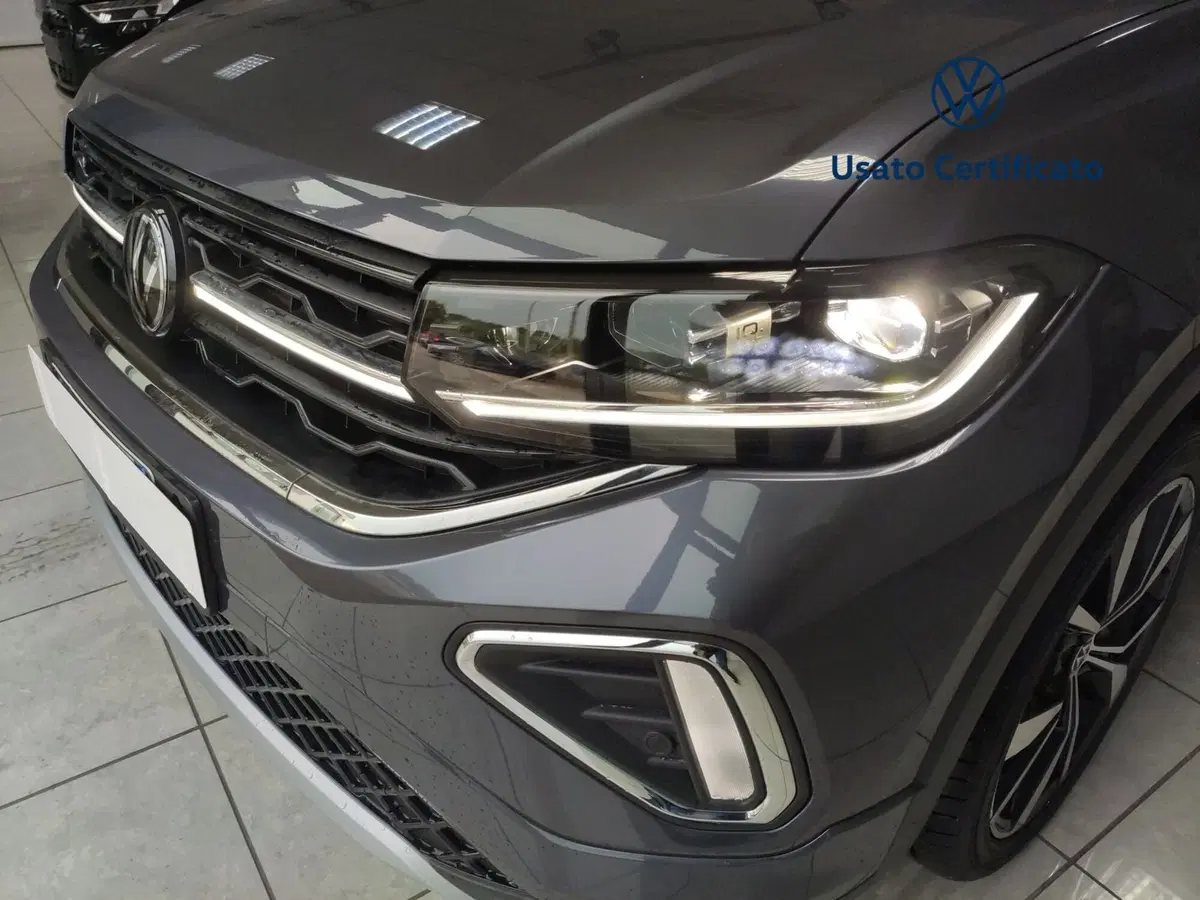 Volkswagen T-Cross nuova a Benevento (12)