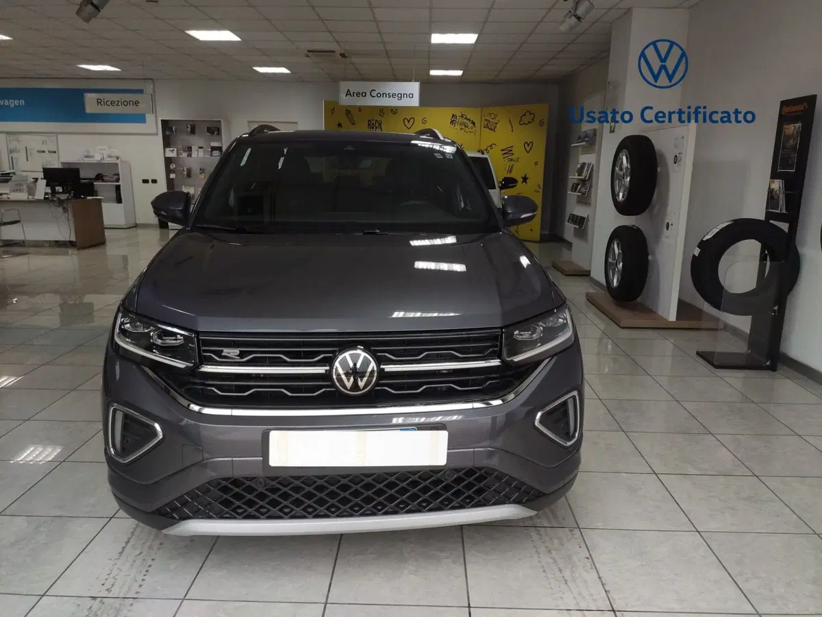 Volkswagen T-Cross nuova a Benevento (2)