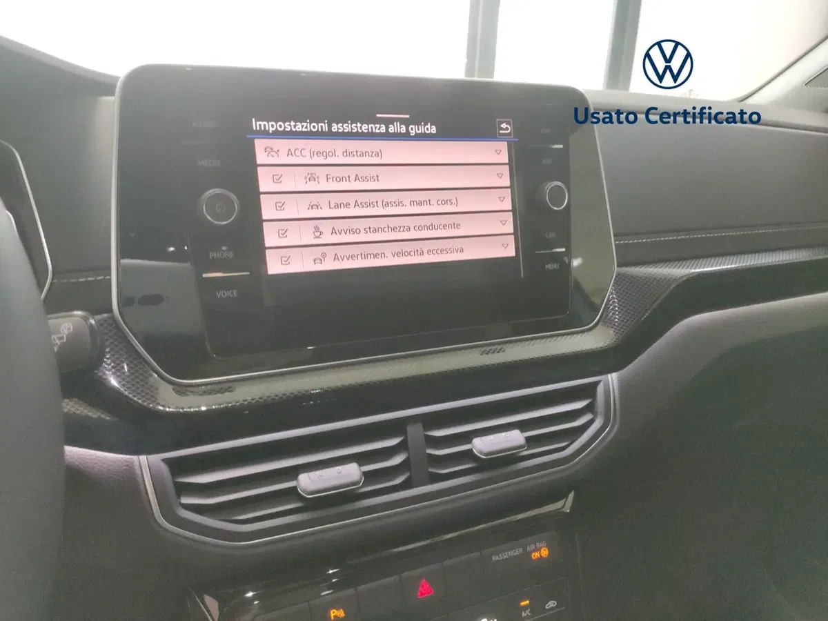 Volkswagen T-Cross nuova a Benevento (20)