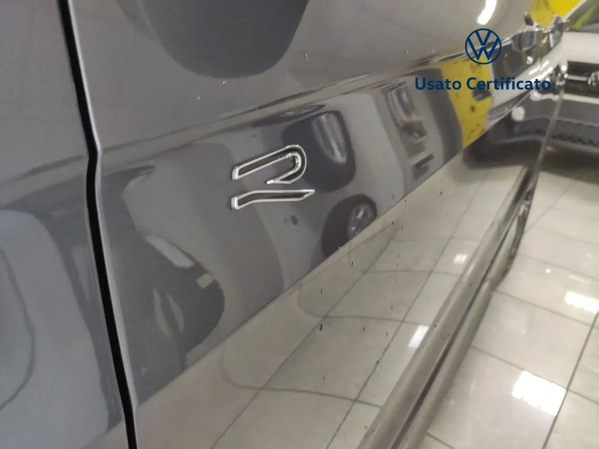 Volkswagen T-Cross nuova a Benevento (9)