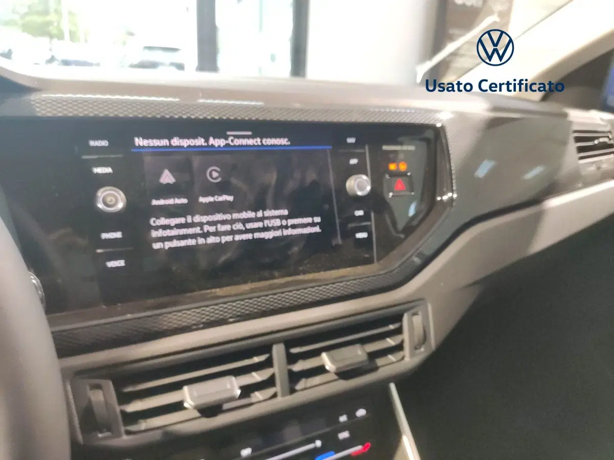 Volkswagen Polo nuova a Benevento (19)