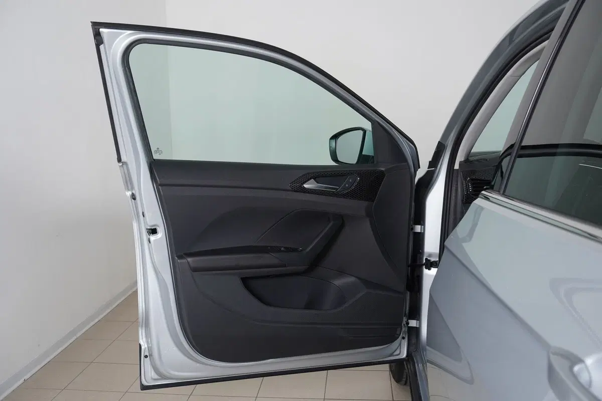 Volkswagen T-Cross usata a Perugia (14)
