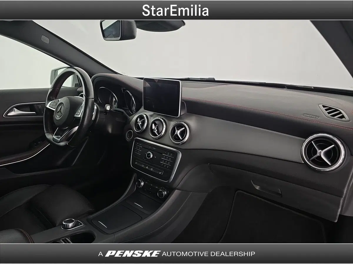 Mercedes-Benz GLA SUV usata a Bologna (16)
