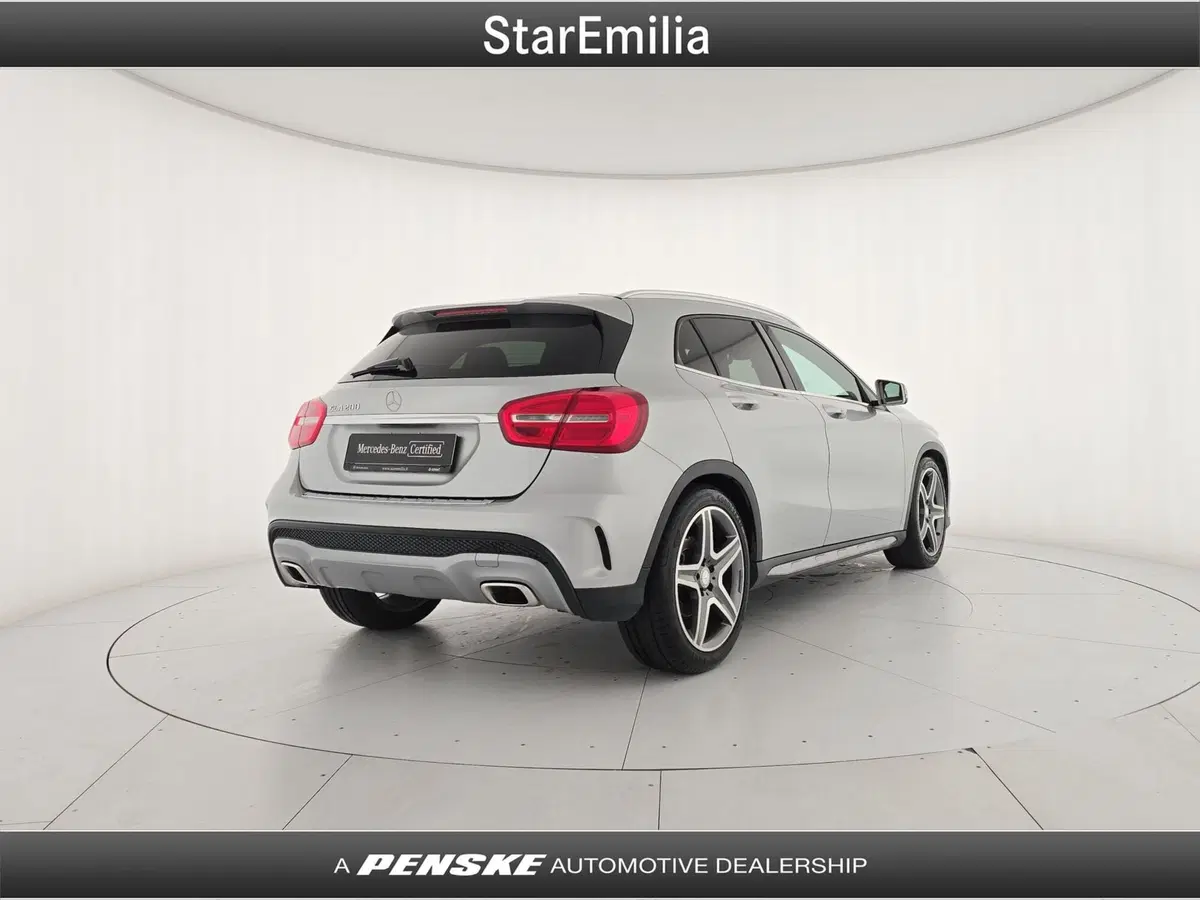 Mercedes-Benz GLA SUV usata a Bologna (5)