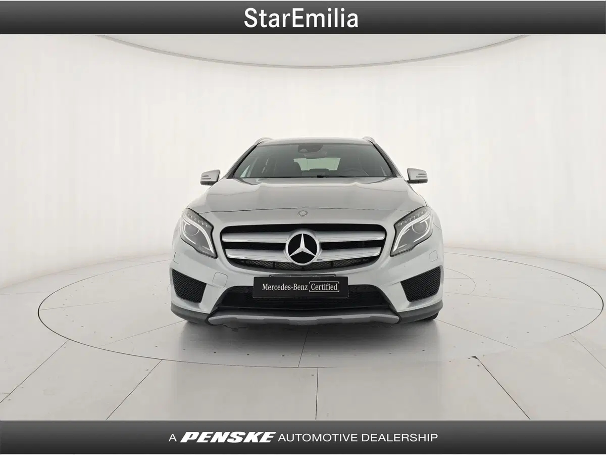 Mercedes-Benz GLA SUV usata a Bologna (7)