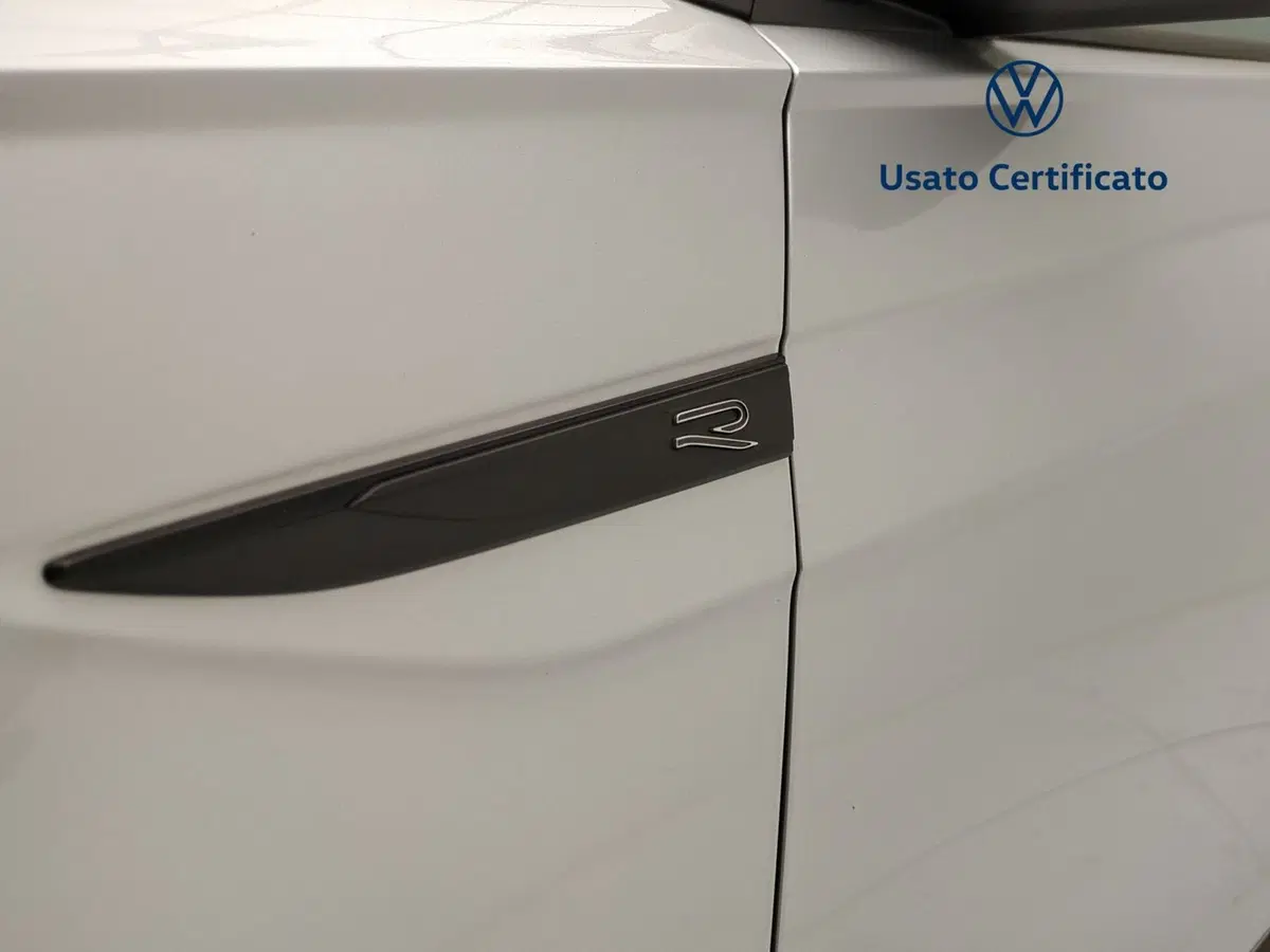 Volkswagen Polo nuova a Avellino (10)