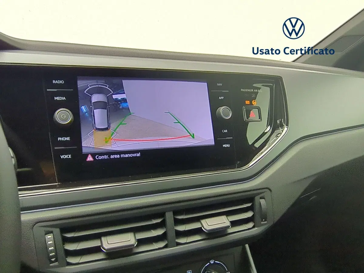 Volkswagen Polo nuova a Avellino (18)