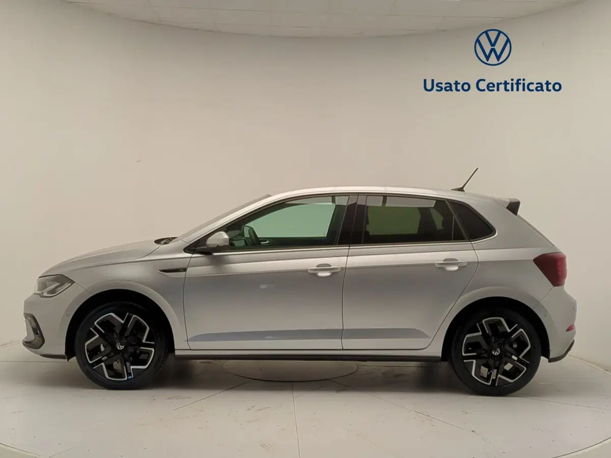 Volkswagen Polo nuova a Avellino (4)