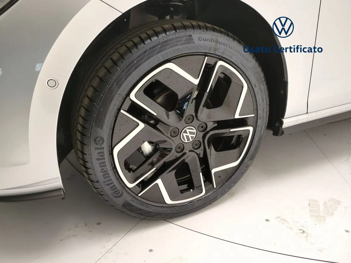 Volkswagen Polo nuova a Avellino (9)