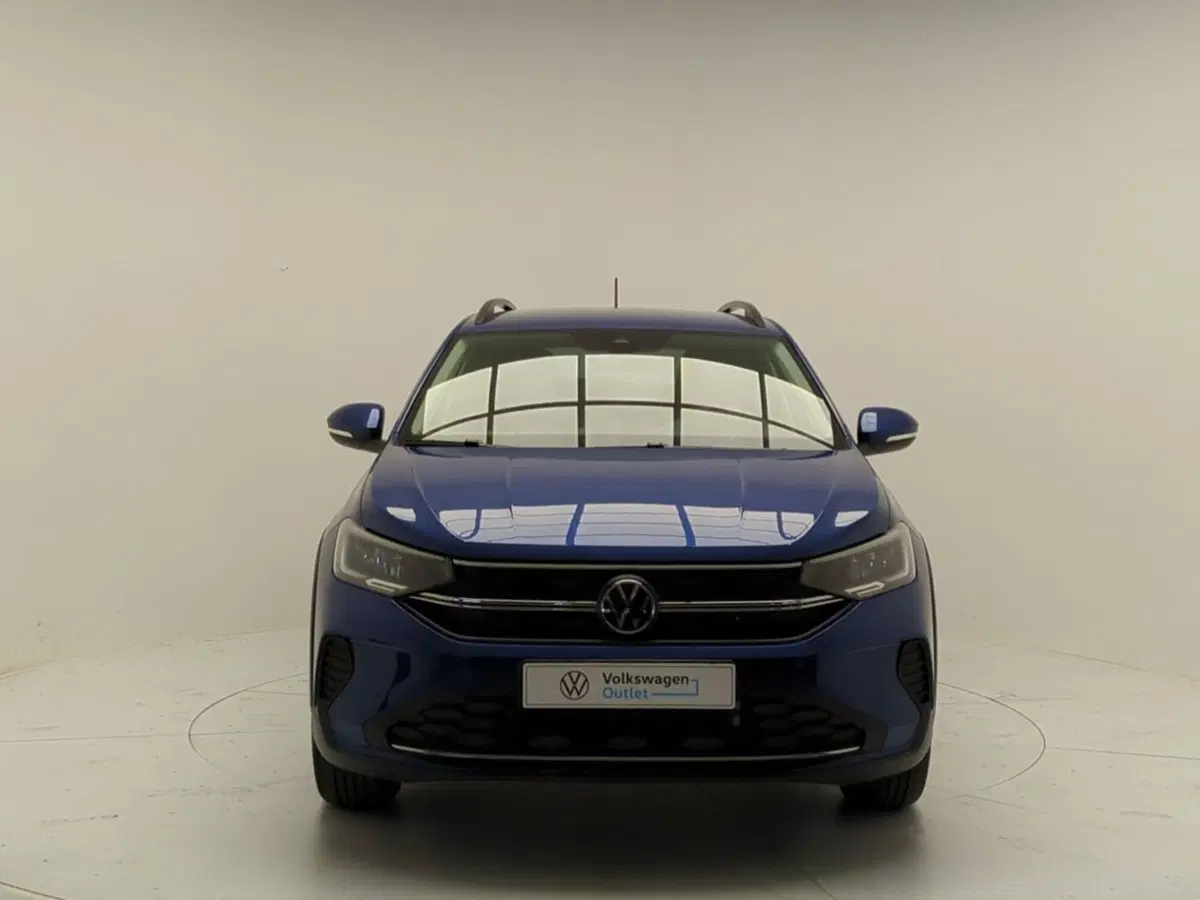 Volkswagen Taigo nuova a Avellino (2)