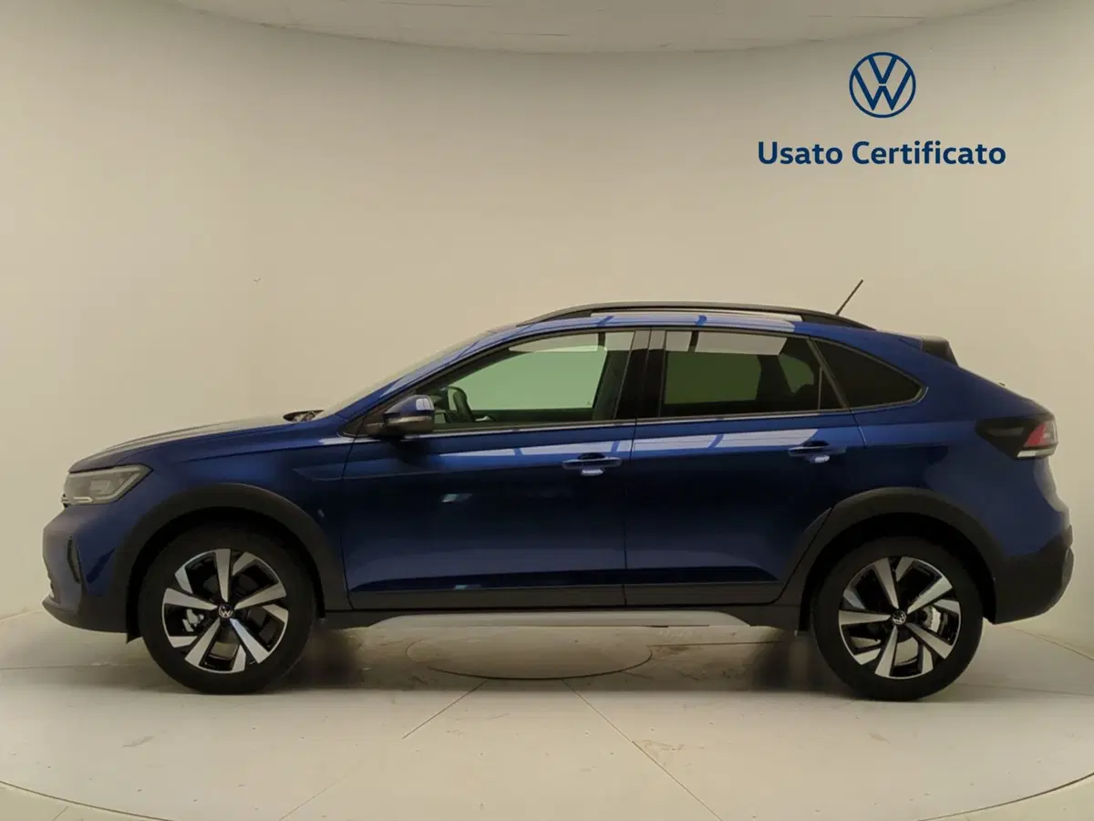 Volkswagen Taigo nuova a Avellino (4)