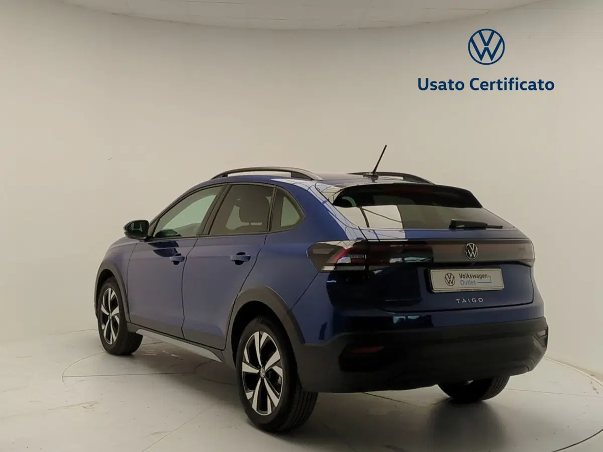 Volkswagen Taigo nuova a Avellino (5)