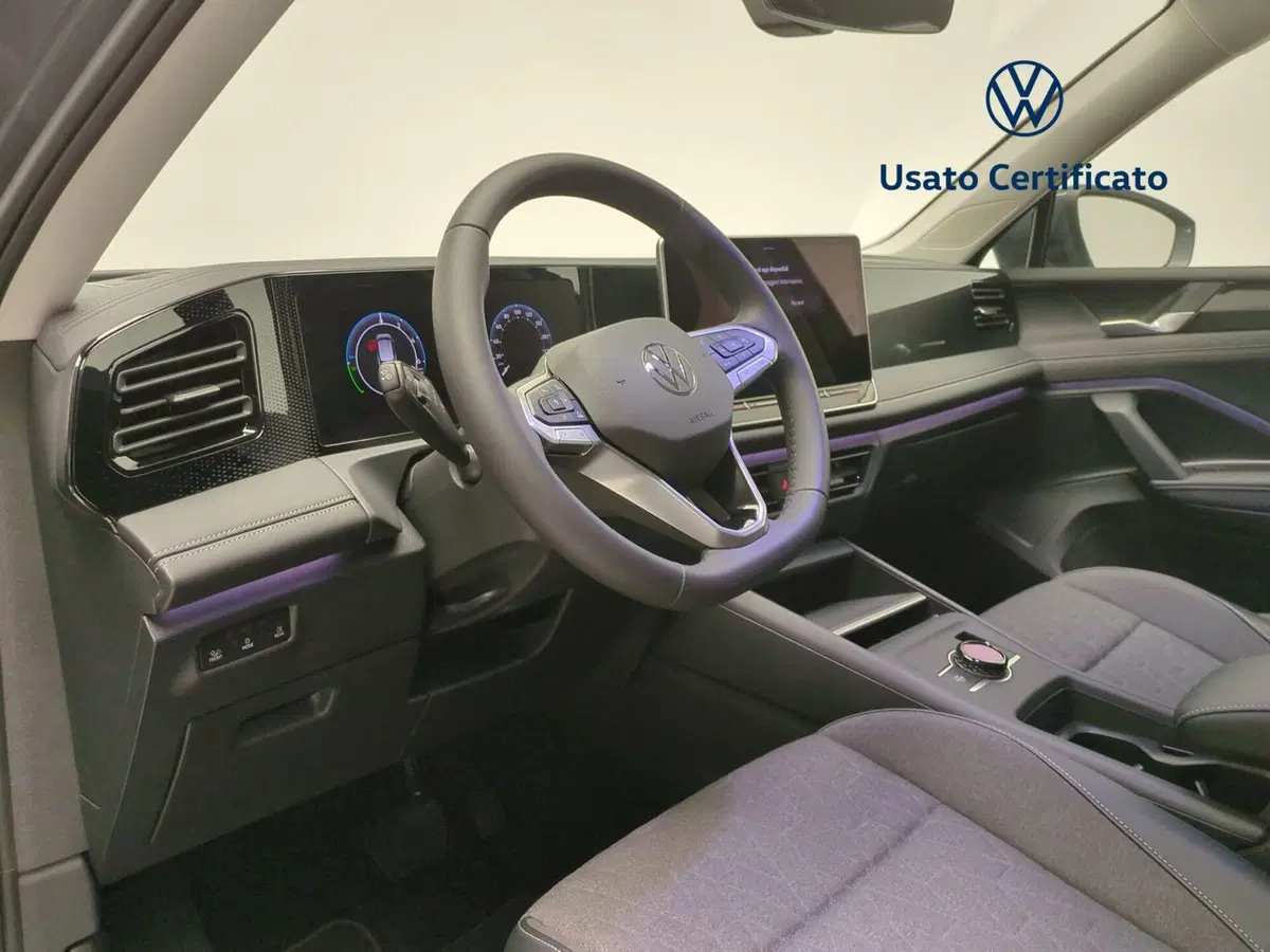 Volkswagen Tiguan nuova a Avellino (16)