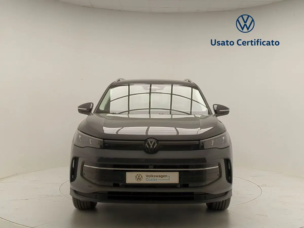 Volkswagen Tiguan nuova a Avellino (2)