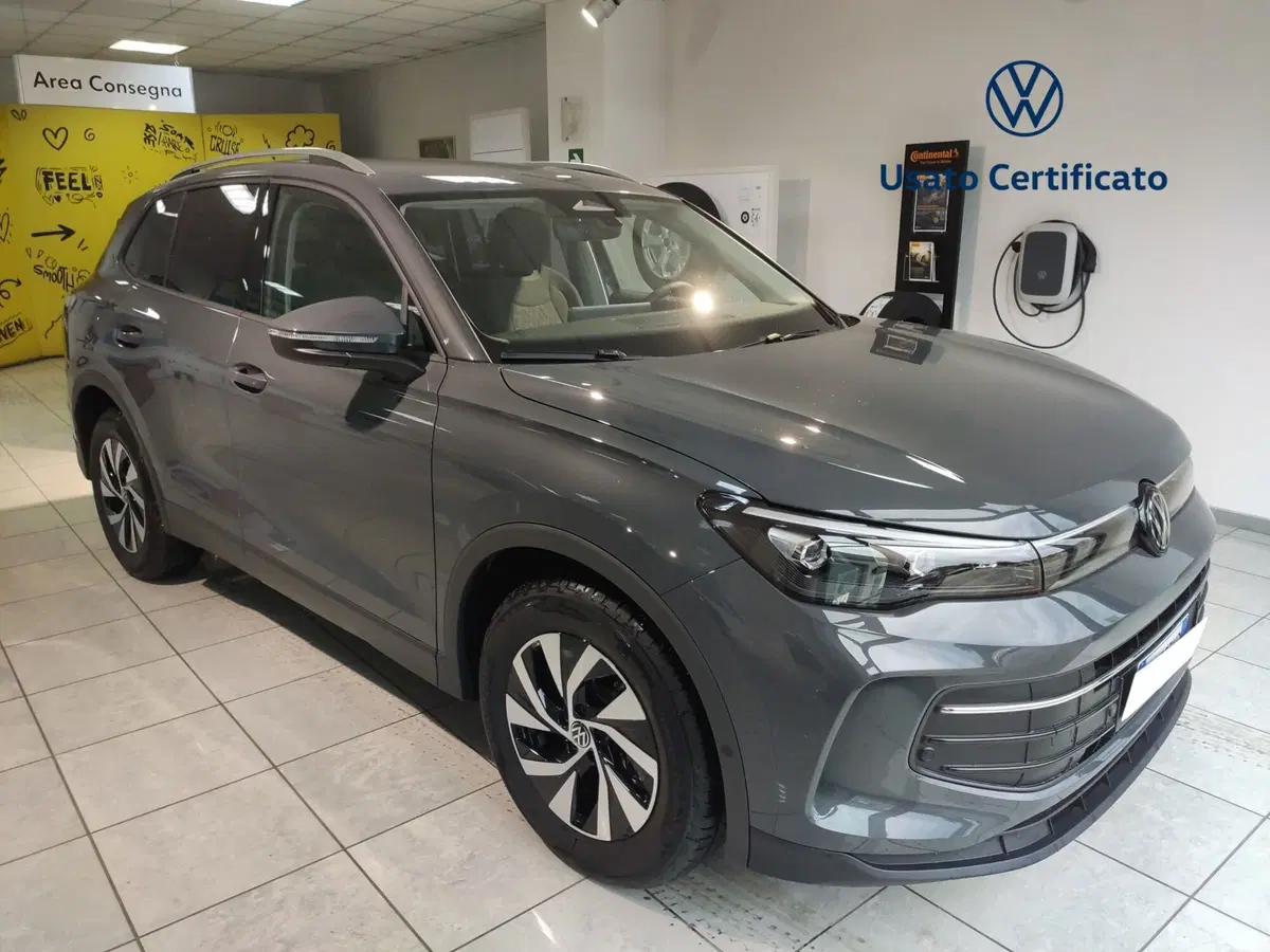 Volkswagen Tiguan nuova a Avellino