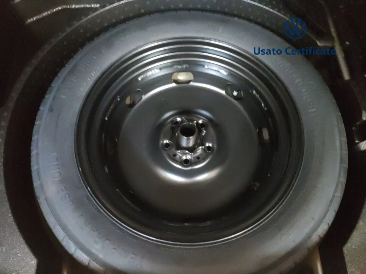 Volkswagen Tiguan nuova a Avellino (14)