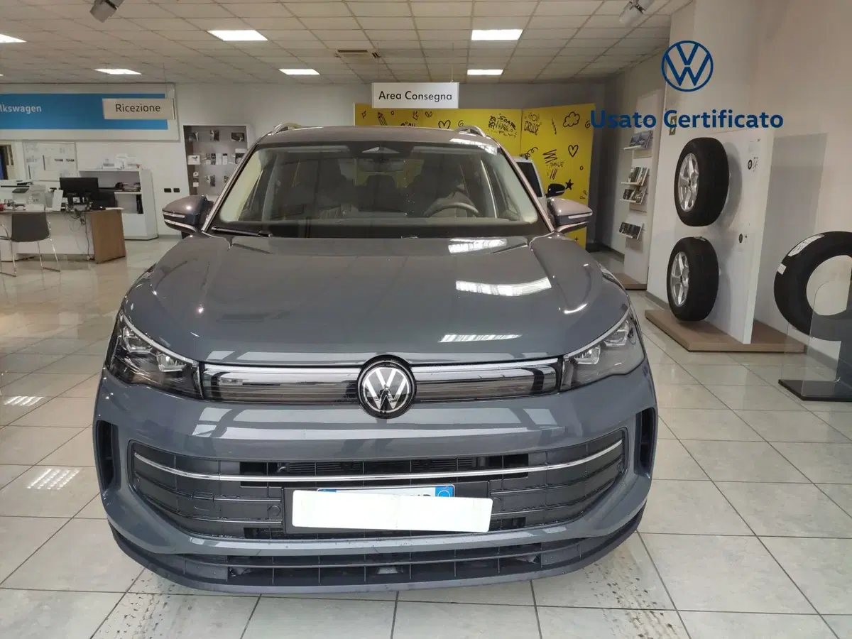 Volkswagen Tiguan nuova a Avellino (2)